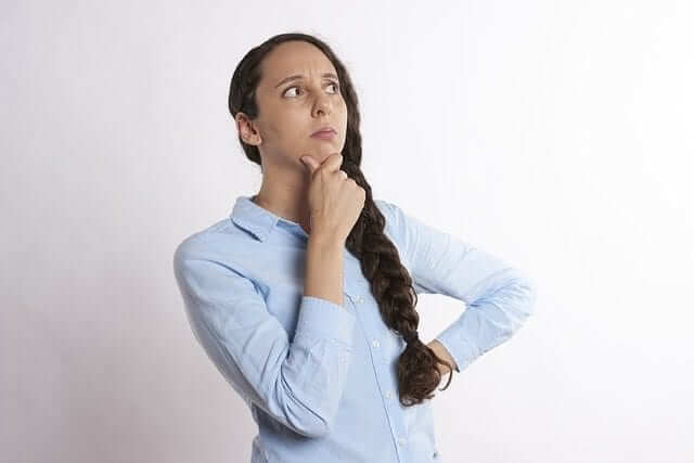 Person with confused expression. English Word Riddle